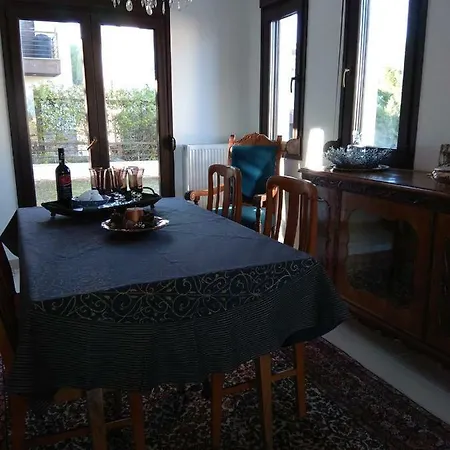Holiday home Melina Suites *